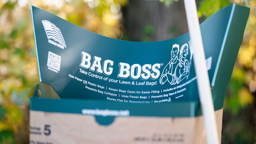 Bag boss outside with instructions